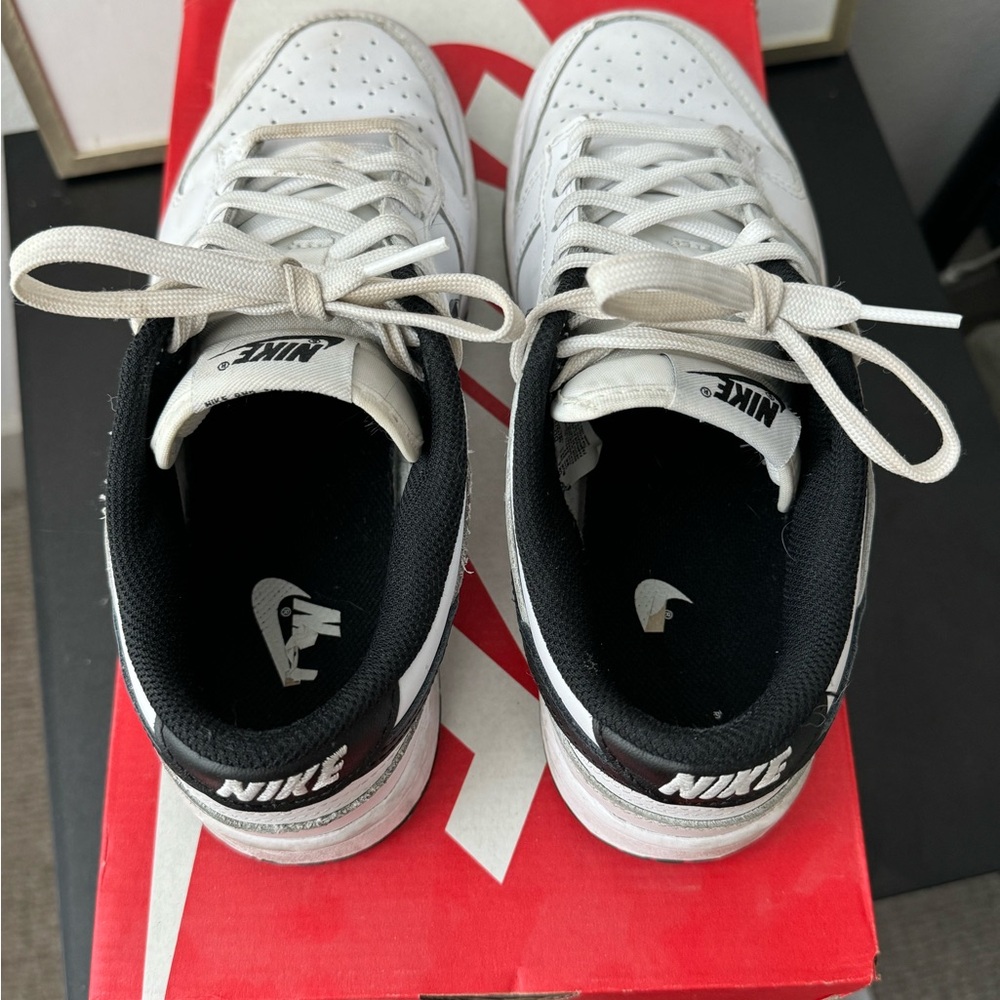 Nike Reverse Panda Dunk Low - RARE FIND - Picture 5 of 6